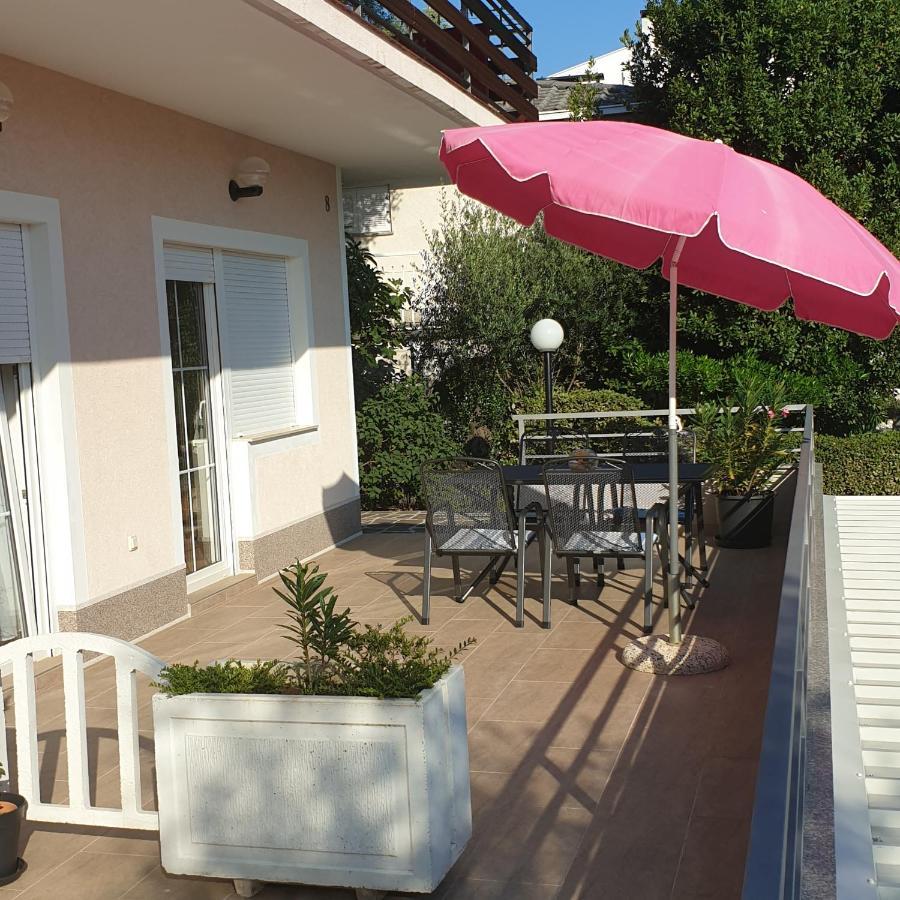 Apartment Sara Crikvenica Exterior foto